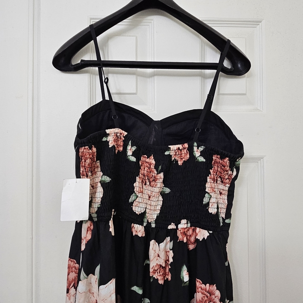 NWT Elegant Black & Pink Floral Maxi Dress with Sweetheart Neckline Sz M - Picture 11 of 12